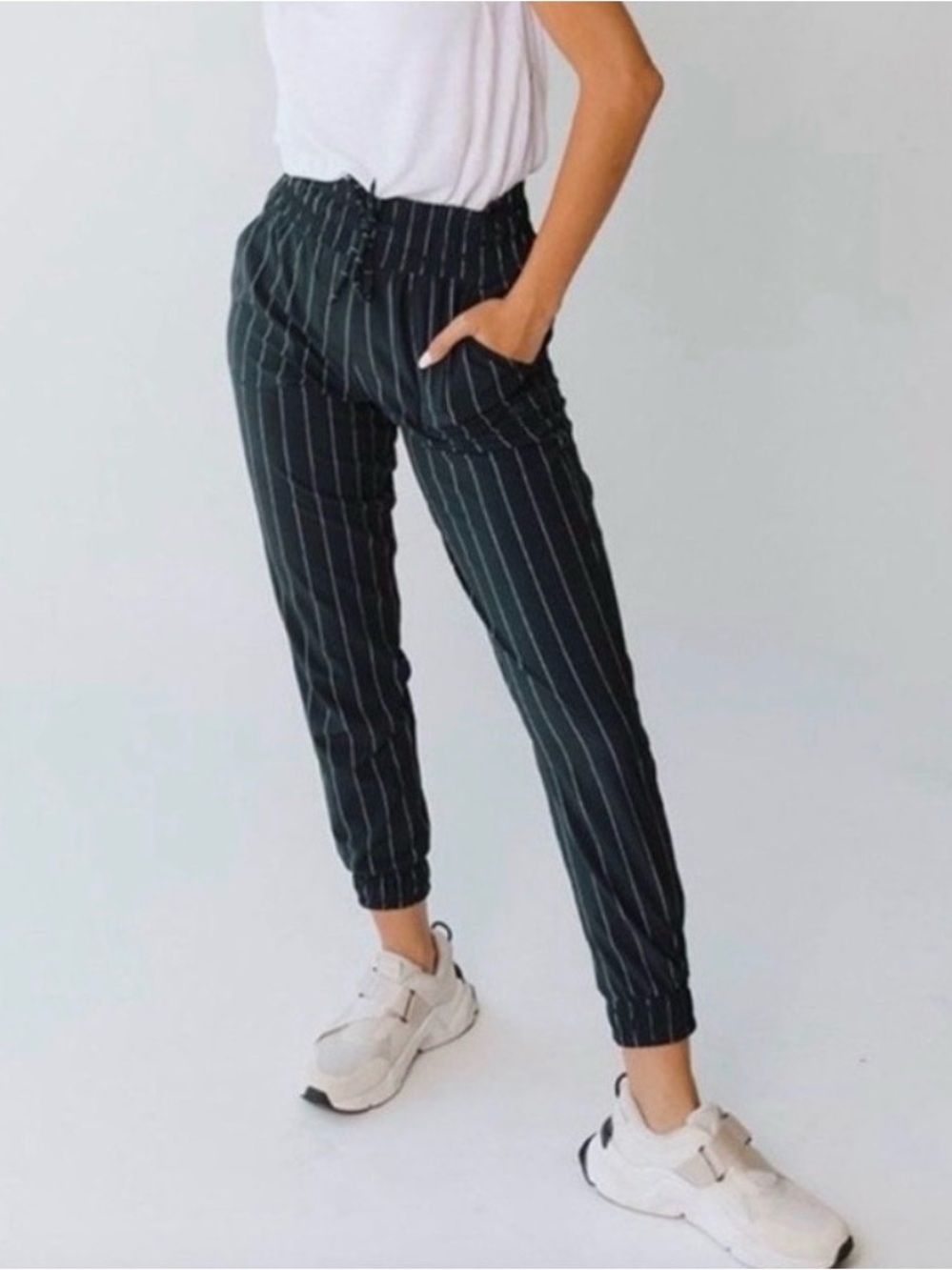 Albion Fit • Destination joggers pinstripe navy